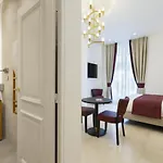 Vestay Montaigne Otel