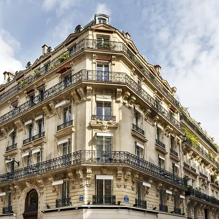 Vestay Montaigne 호텔 파리